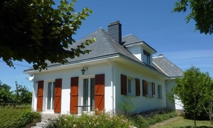 Montbazens Casa | Casa rural Montbazens, 4 dormitorios, 8 personas