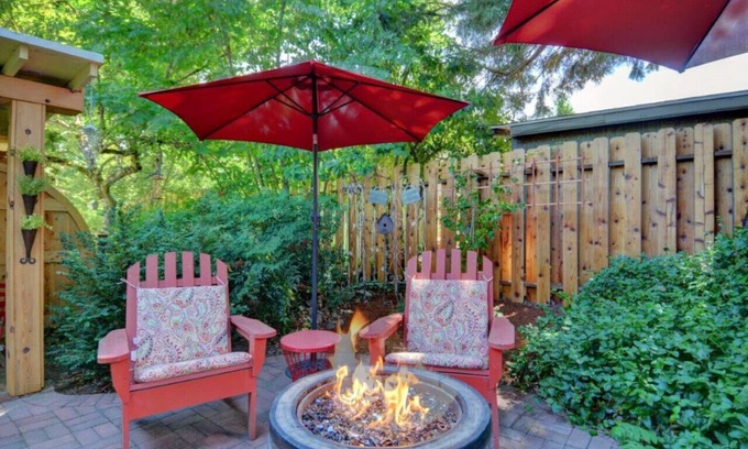 Jacksonville Cabaña | Inn on 5th Cottage Suite!