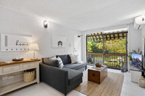 St. Lucia Apartamento | Inner City apartment living in quiet location