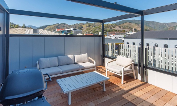 Nelson City Centre Apartamento | Inner City Apartments - 4 - Beautiful apartment with Rooftop Terrace!