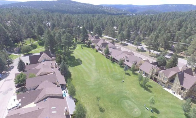 Ruidoso Casa | Innsbrook Village Country Club & Resort Condo 126B!