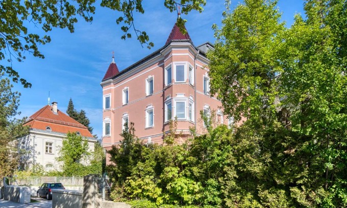 Innsbruck Apartamento | InnsbruckHomes at Botanical Garden
