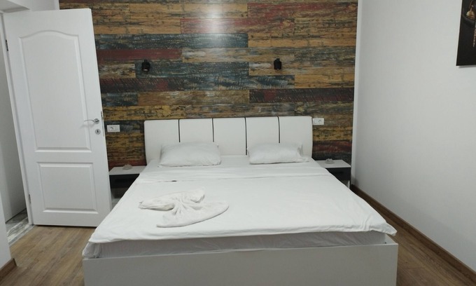 Drobeta-Turnu Severin Apartamento | Insomnia studio 2 New modern and stylish studio close to the center of the city