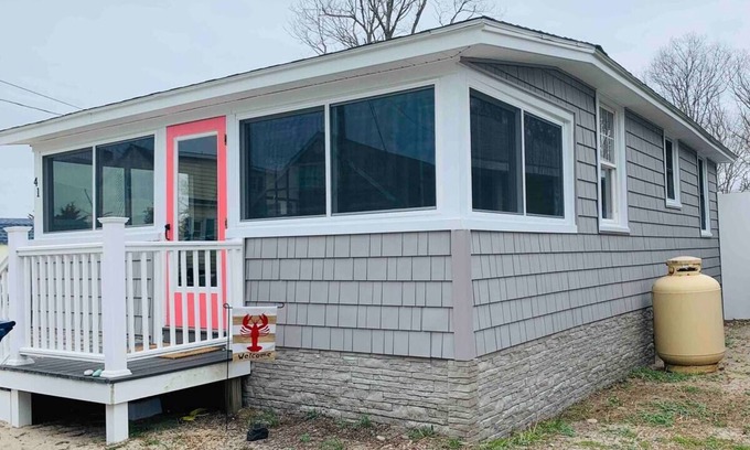 Old Lyme Casa | Insta-worthy Couples Retreat: Perfect for romantic getaway!