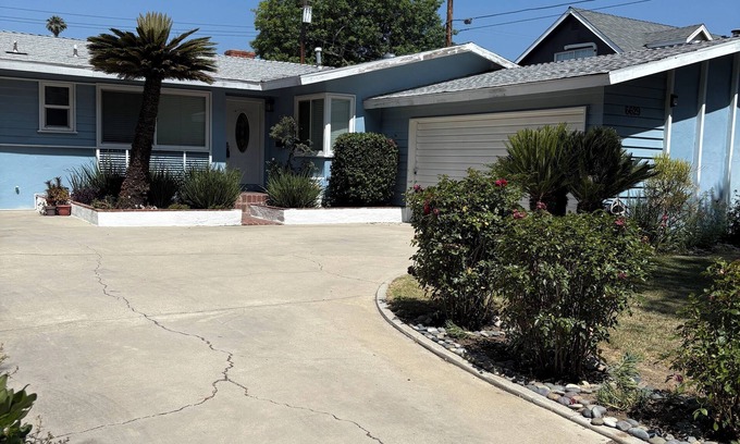 West Hills Casa | Insurance Rentals:Furnished 4+2 with enclosed backyard, s steel appliances