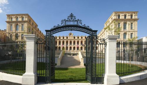 Quartier du Panier Hotel | InterContinental Marseille - Hotel Dieu by IHG