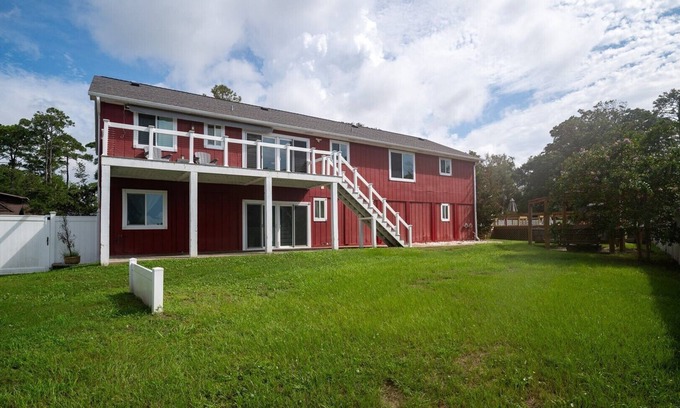 Shallotte Casa | Intracoastal & Ocean Views - Pool - Laid Back Coastal Living