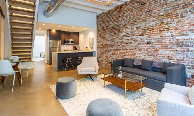 Washington Square West Condominio | Inventors Loft - Relax/Explore/Play - Sleeps 10!