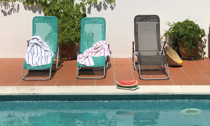 Torres Novas Cabaña | Inviting Country Cottage