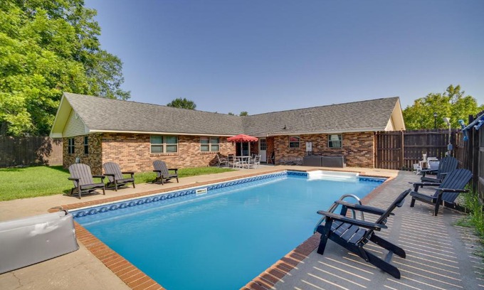 Gulfport Casa | Inviting Gulfport Home with Private Pool and Yard