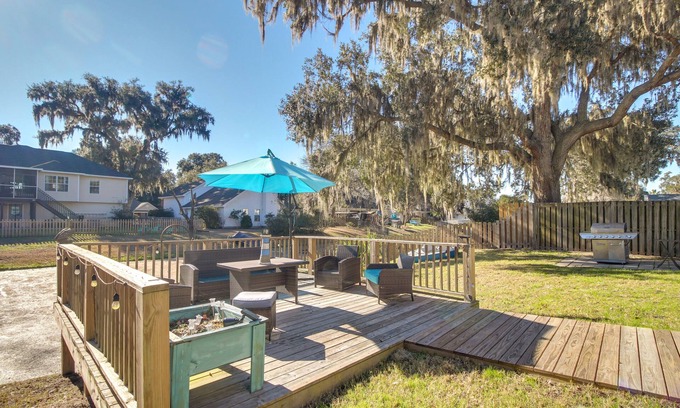 Savannah Apartamento | Inviting Savannah Vacation Rental w/ Game Room!