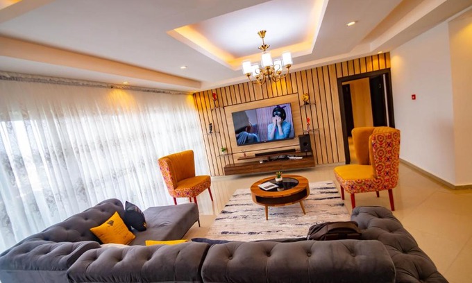 Ofin Apartamento | Iridium Skyline