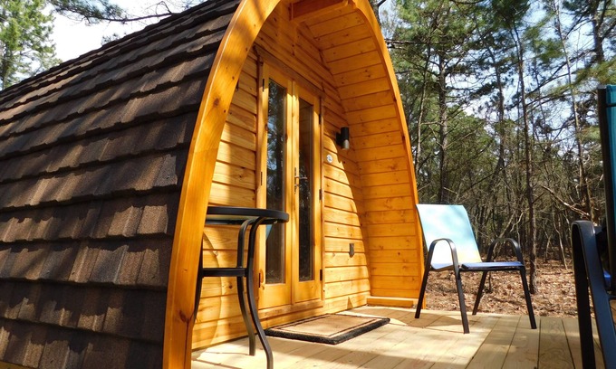 Eureka Springs Cabaña | Iris Hill Glamping - pod de "Otis" - cuarta noche GRATIS