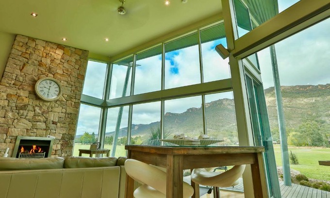 Halls Gap Apartamento | Ironstone Romantic Couples Retreat