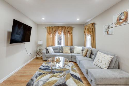 Irvington Casa | Irvington Vacation Rental about 20 Mi to Manhattan!