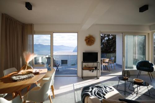 Solto Collina Apartamento | IseoLakeRental - Seliera