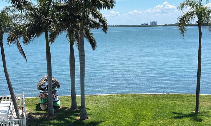 Palma del Mar Condominio | Isla del Sol - Quiet Villa on the Water