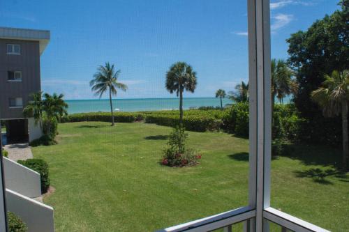 Sanibel Casa | Island Beach Club #220C