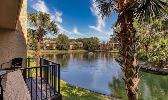 Folly Field Condominio | Island Club - 2 Condos