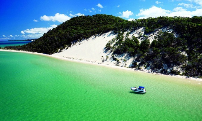 Brisbane Waterfront Casa | Island Home is Located on beautiful Moreton Island in the township of Kooringal