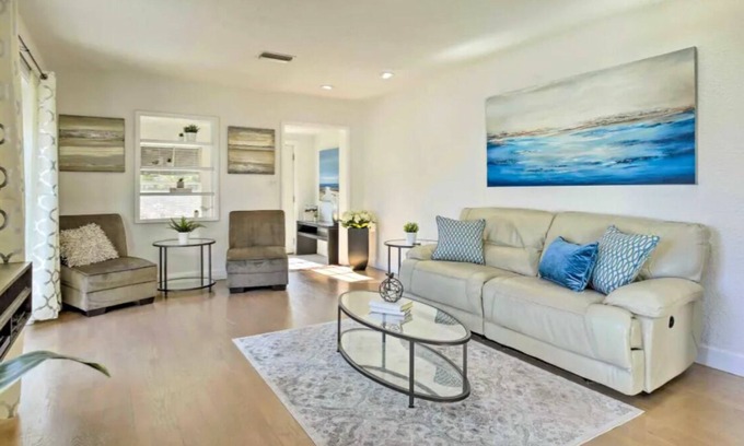 Davis Islands Casa | Island Paradise by DT/Hyde Park/TGHospital w/Patio