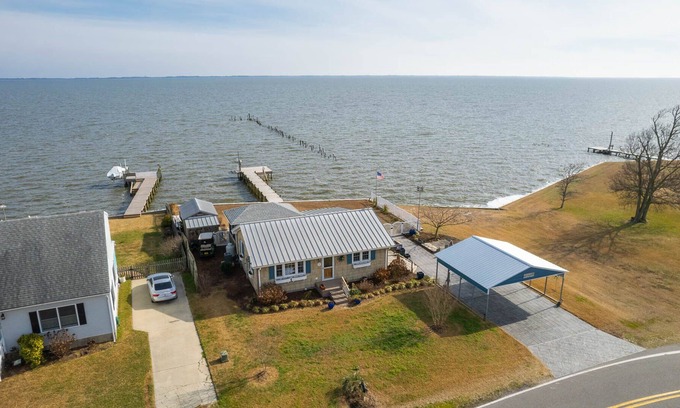 Coinjock Casa | Island Time 2 Bedroom in Coinjock K9407