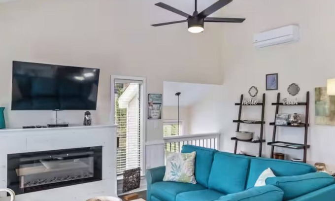 Waves Casa | Isle Be Sea'n You