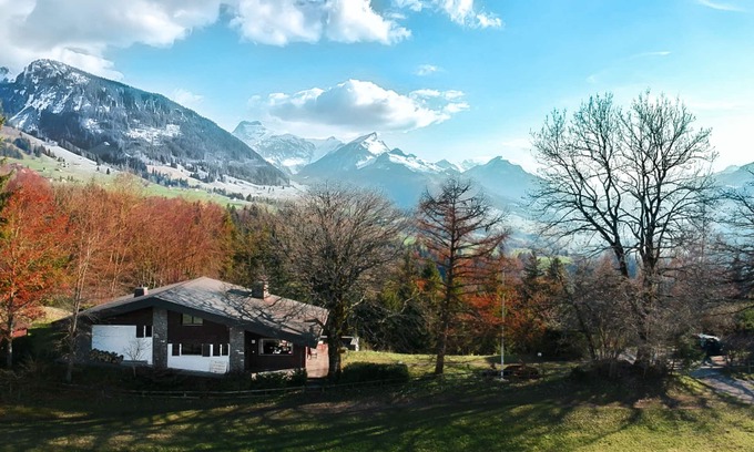Aeschi bei Spiez Chalet De Esquí | Lujoso chalet de 6 habitaciones, con impresionantes vistas del Oberland bernés