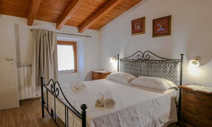 Mamoiada Apartamento | Apartamento Issohadores
