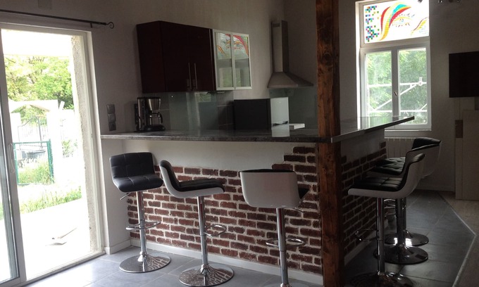 Esperaza Casa | It is a House of 70 m2 is at Your Disposal With a Garden