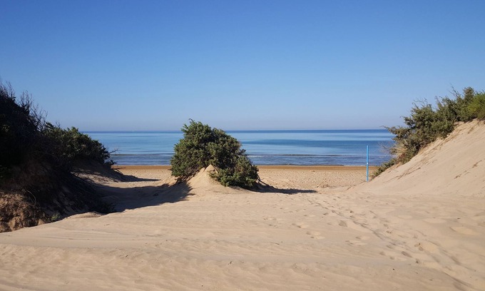 Santa Maria del Focallo Villa | Villa en el mar y en las dunas.
