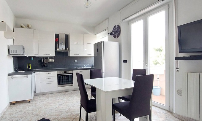 Rosignano Solvay Apartamento | Small house 3 minutes from the sea