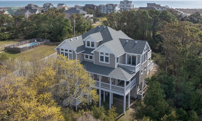 Rodanthe Casa | It's A Wonderful Life | Oceanside | Waves | Sleeps 12