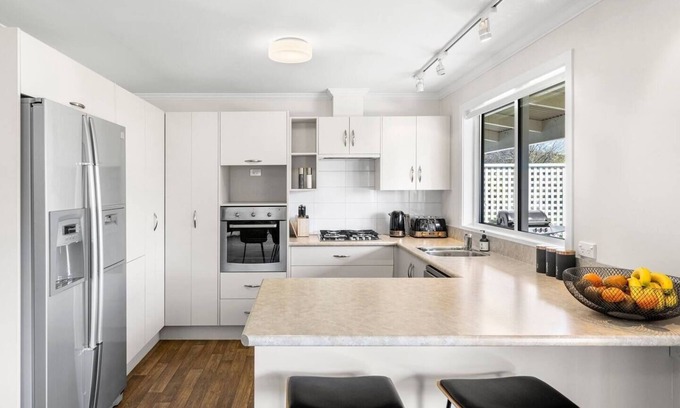 Albert Town Casa | It's Easy! Space and comfort