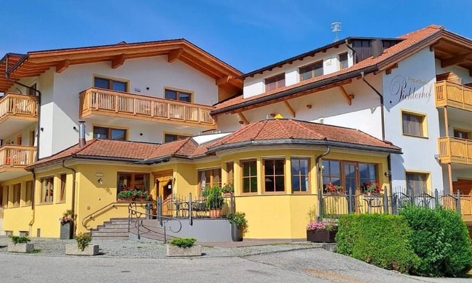Santo Stefano Apartamento | Apartamento de vacaciones Sankt Lorenzen (San Lorenzo di Sebato) para 1 - 4 personas con 1 dormitori