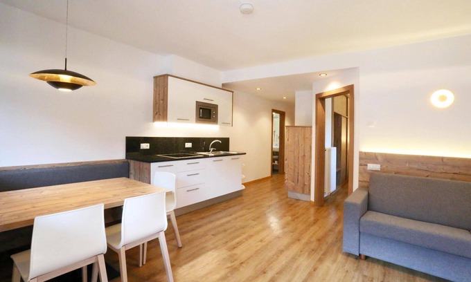 Santo Stefano Apartamento | Apartamento de vacaciones Sankt Lorenzen (San Lorenzo di Sebato) para 1 - 4 personas con 1 dormitori