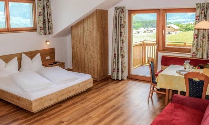 Santo Stefano Apartamento | Apartamento de vacaciones Sankt Lorenzen (San Lorenzo di Sebato) para 1 - 4 personas - Apartamento