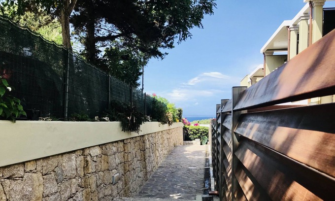 Capo Testa Apartamento | Capo Testa 2-bedroom apartment, near Santa Teresa di Gallura