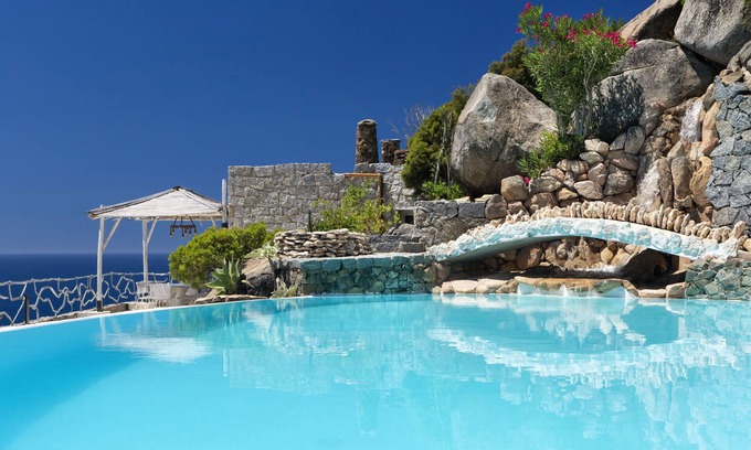 Torre delle Stelle Villa | Villa Colombier by Miani Group