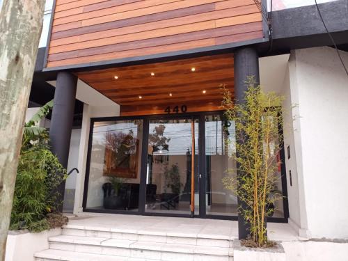 Tigre Apartamento | Italia 440 2C