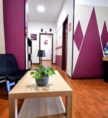 Opera Cama Y Desayuno | Italo House