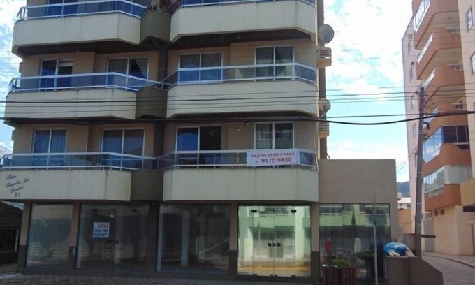 Centro Apartamento | Itapema | 50 metros del mar | 6 personas | Aire Condic | Wifi