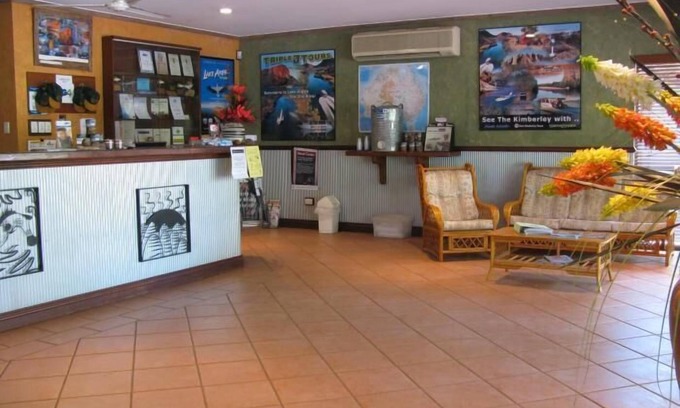 Kununurra Alquiler De RV | Ivanhoe Village Caravan Resort