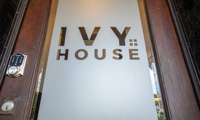 Hanover Place Apartamento | Ivy House | Crossroads | 2nd & 3rd Floors