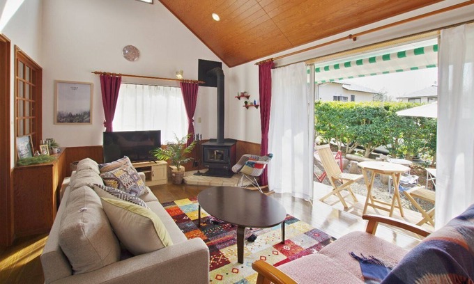 Hiekawa Casa | Izu villa with a view of Mt Fuji - VILLENT Fujimi Hiekawa / Izu Shizuoka