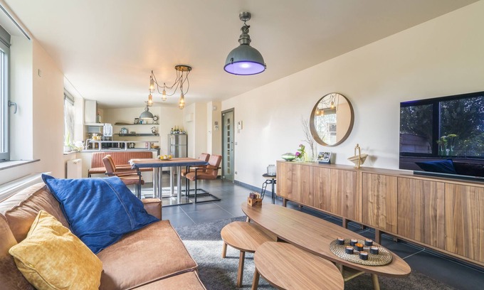 Esen Apartamento | J and R Flanders Fields Holiday Homes - Unit 1