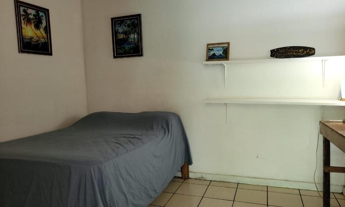 Nosara Apartamento | J Bay : Burnt Toast Surfcamp