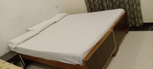 Sarnath Casa | j d paying guest house