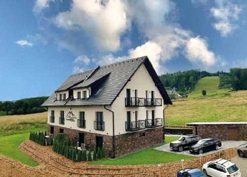 Cervena Voda Apartamento | J-H APARTMÁNY HORSKÝ RESORT BUKOVÁ HORA - 100 m od LANOVKY