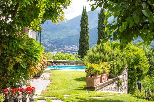 Caslino d'Erba Casa | J&J House